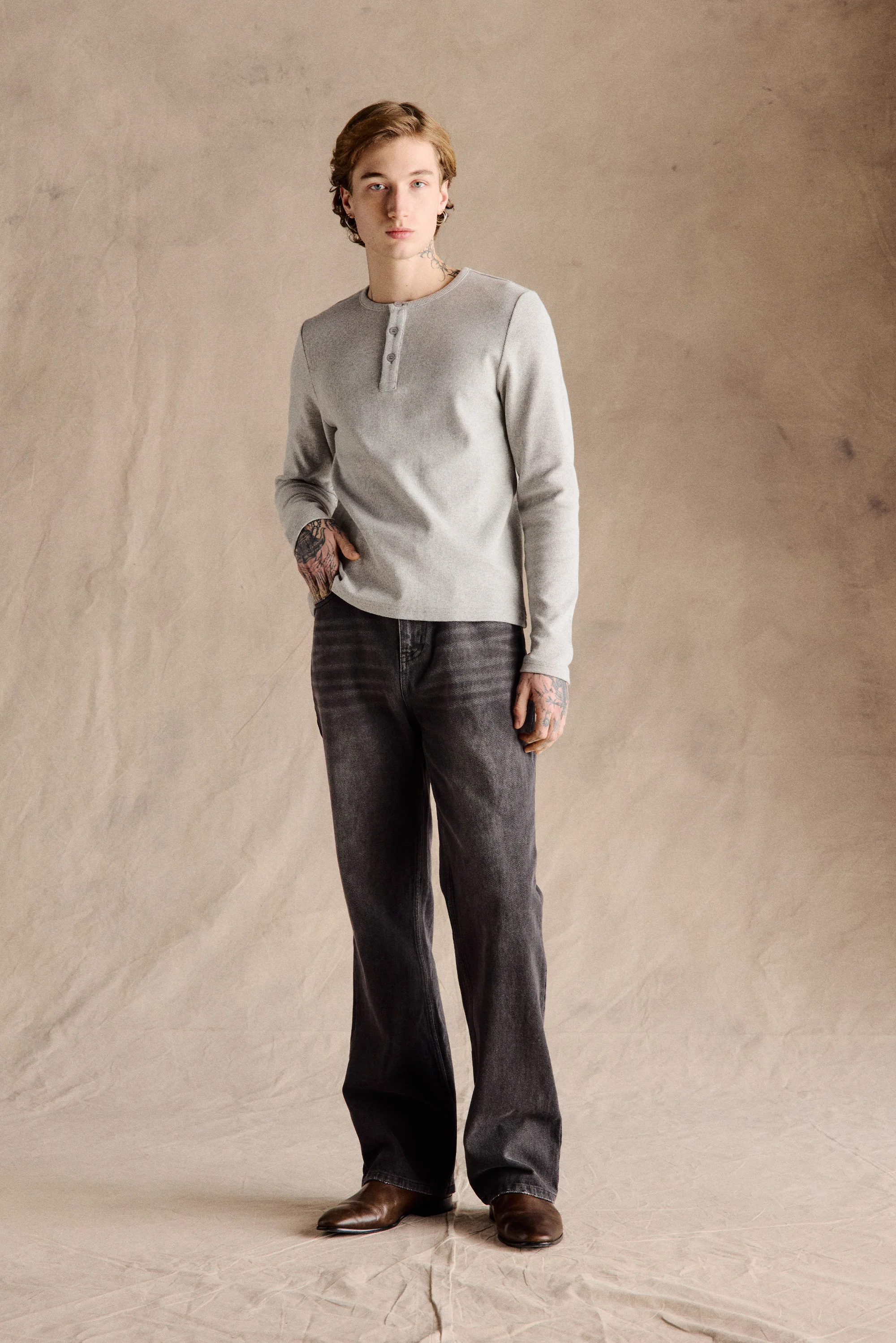 Walker Bootcut Jeans | Charcoal - Image 4