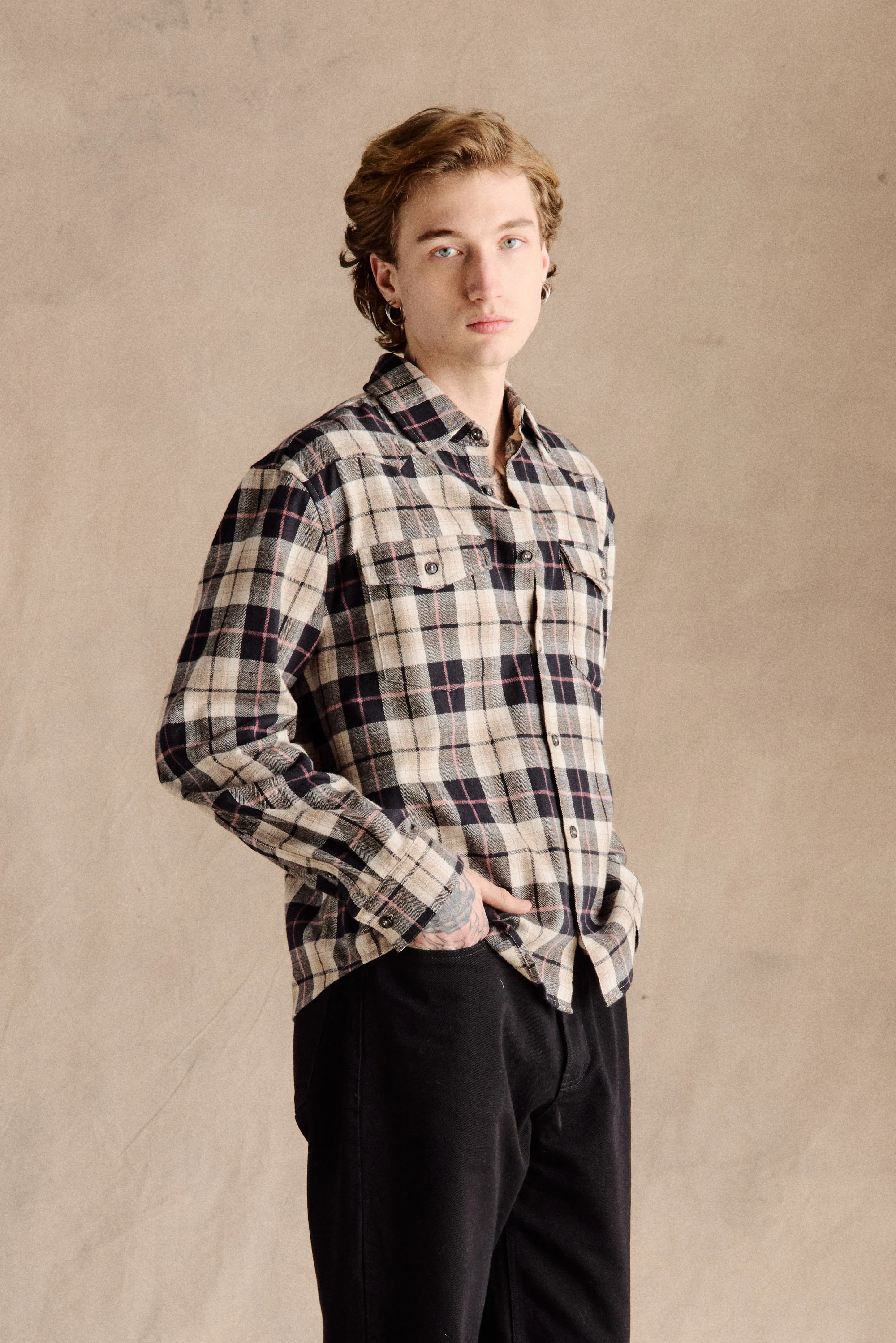 Bickle Flannel Shirt | Black - Image 2