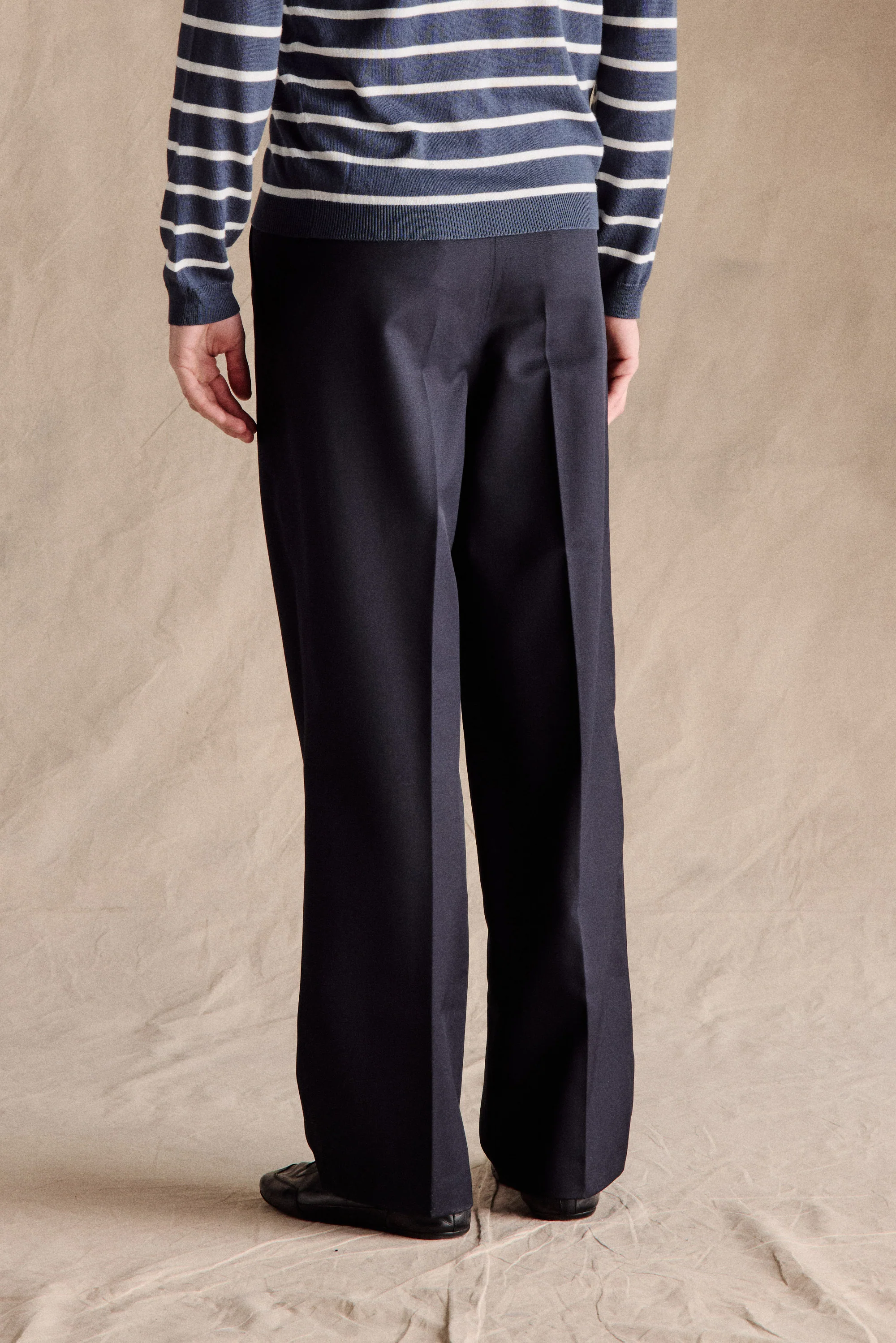 Manhattan Pleated Trousers | Navy - Image 3