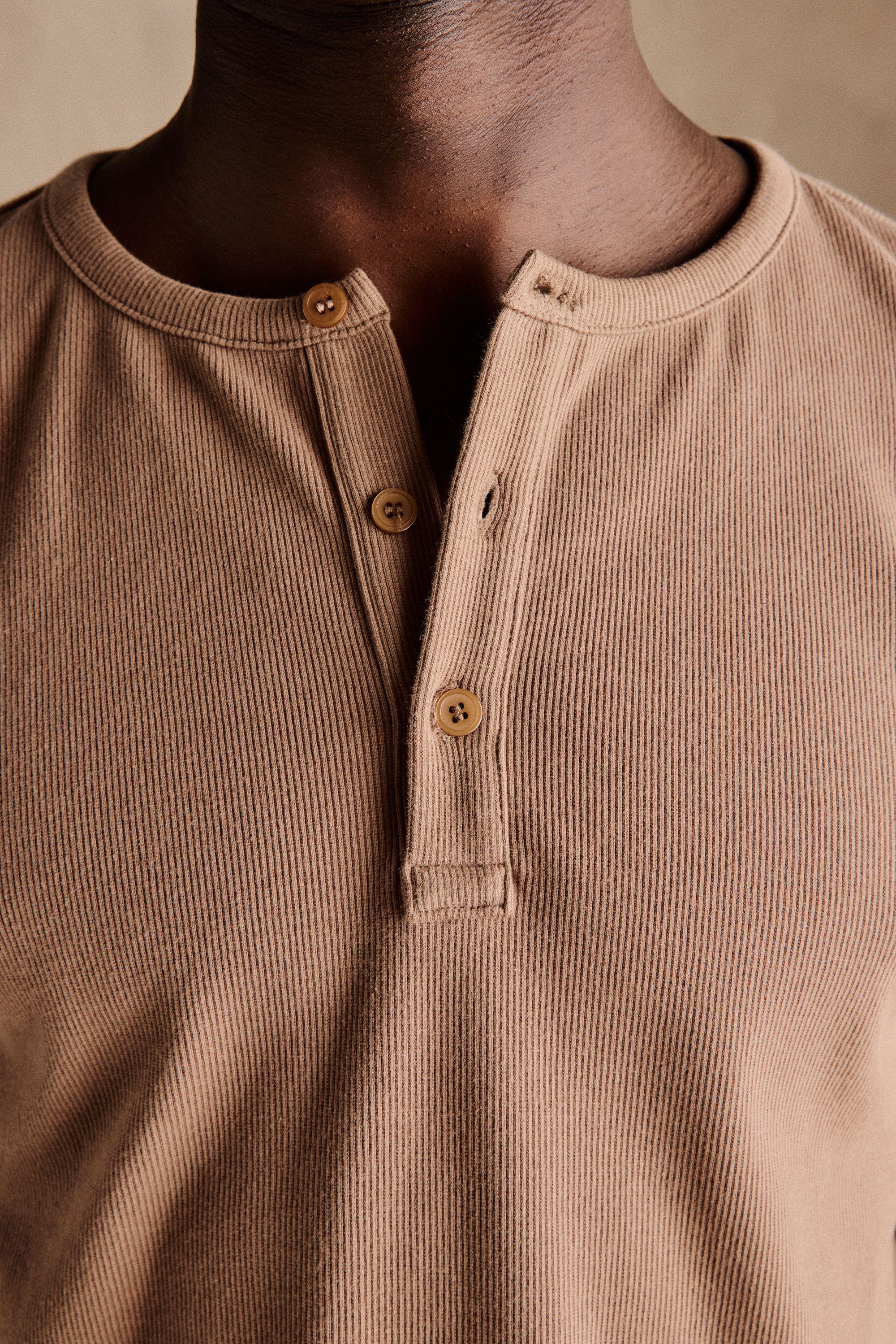 Ribbed Henley Shirt | Light Brown - Image 5