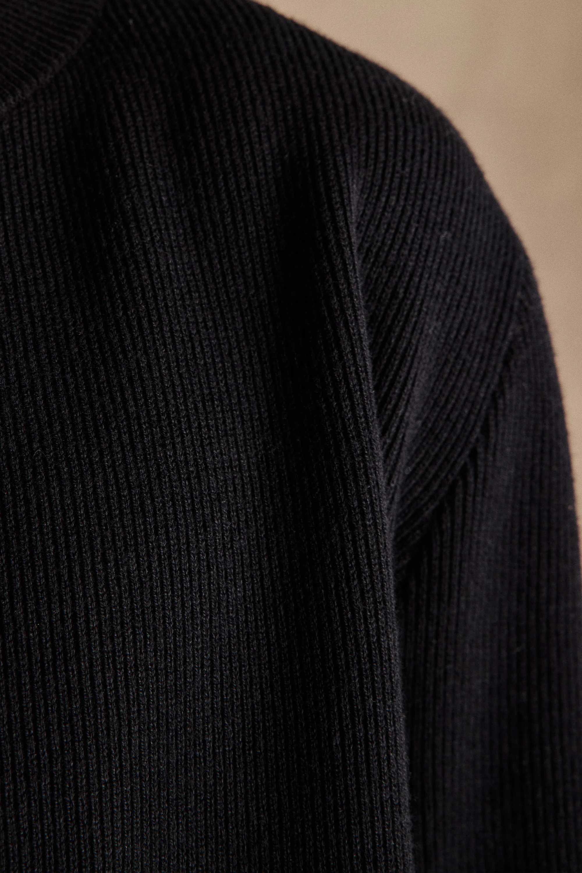Hudson Crew Neck Cardigan | Black - Image 6